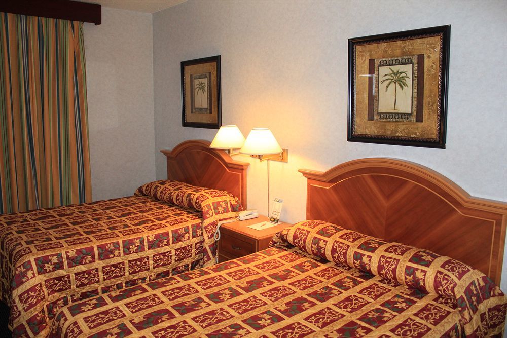 Grand Inn Фуллертон Экстерьер фото